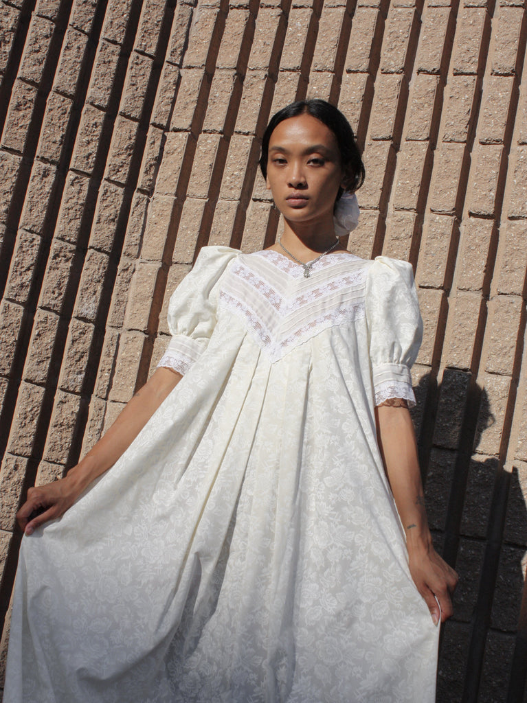 Puff Sleeve Off-White Dress